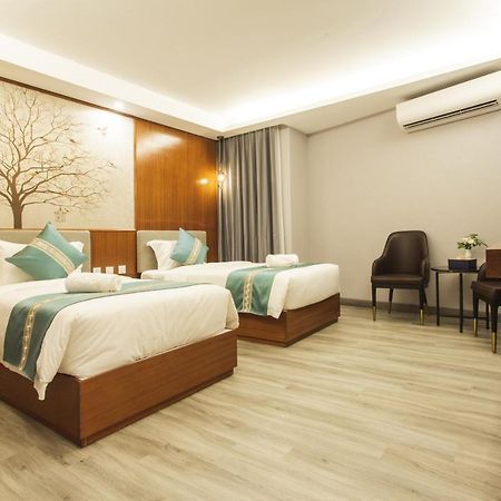 Thapae Twins Hotel Чіангмай Екстер'єр фото